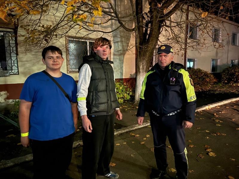 «Пусть вас будет видно»: как инспекторы ГАИ учили рогачевцев быть заметными