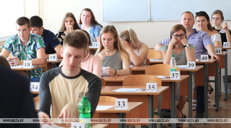 Богуш: в 2023 году абитуриенты будут поступать в вузы по новым правилам