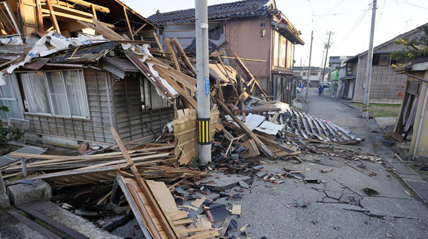 Число пострадавших при серии мощных землетрясений в Японии увеличилось до 464