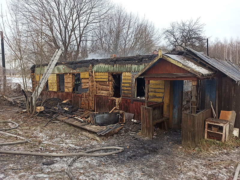 В Рогачевском районе на пожаре погиб мужчина
