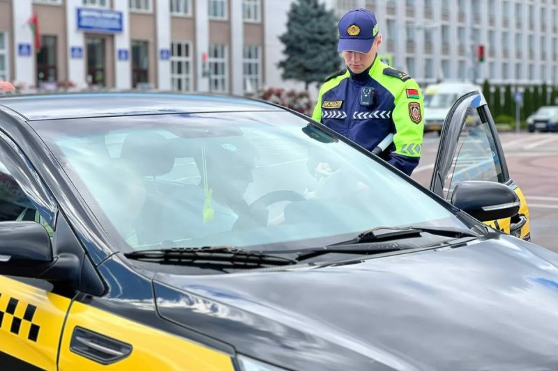 ГАИ усилит контроль за безопасностью перевозок пассажиров такси