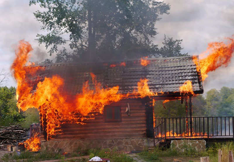 В Поповцах Рогачёвского района горела баня