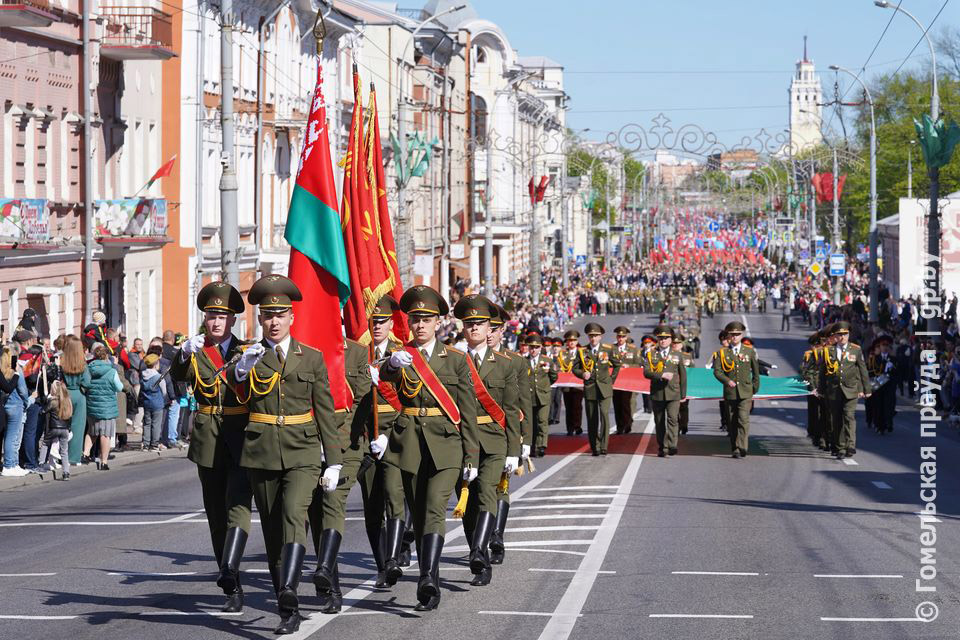 Праздничное шествие и митинг на День Победы в Гомеле