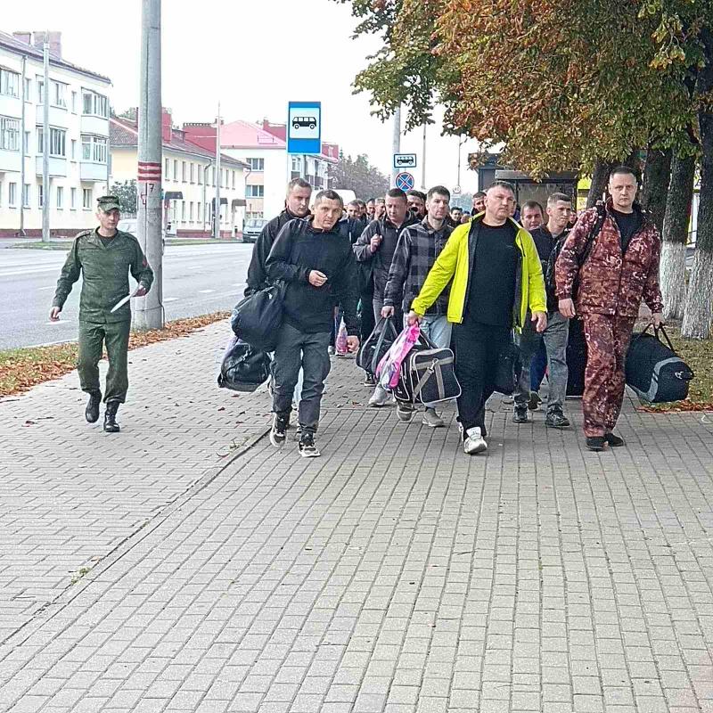 Рогачевские военнообязанные отправились на сборы