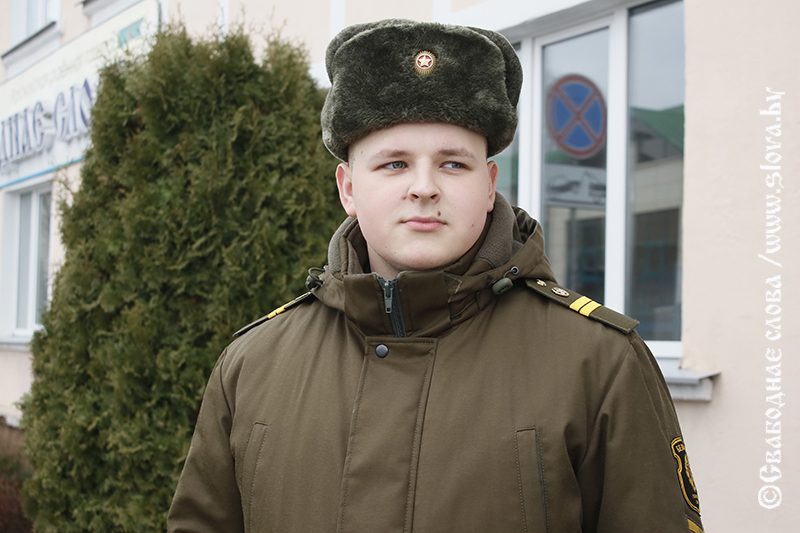 Равнение на старшего брата