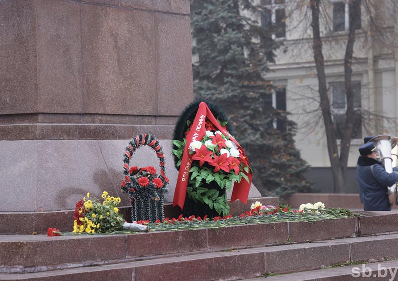 Поздравление руководства Гомельской области с Днем Октябрьской революции