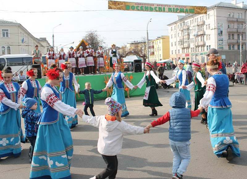 Рогачёвцы покорили гостей областной ярмарки