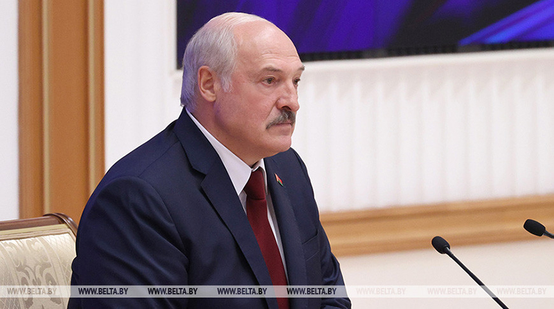 Лукашенко назвал фейком заявления о пытках на ул. Окрестина в Минске