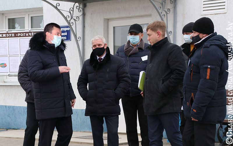 Министр ЖКХ Андрей Хмель изучал работу рогачевских коммунальников