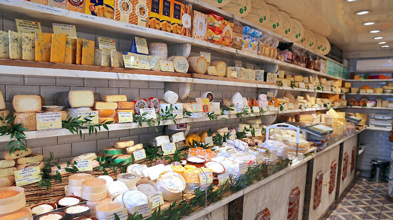 Во Франции из-за резкого роста цен населению будут выдавать продуктовые талоны