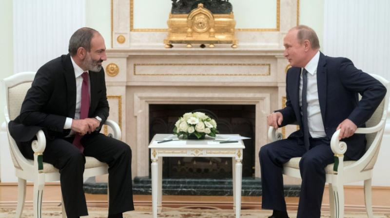Путин и Пашинян отметили необходимость референдума в Армении по пребыванию в ЕАЭС - Песков