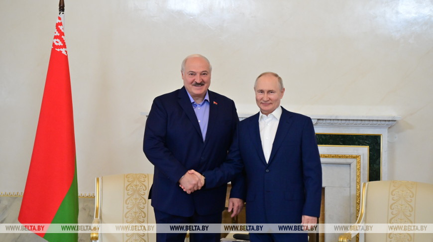 Лукашенко предлагает правительствам Беларуси и России продумать экономический план с опорой на собственные силы