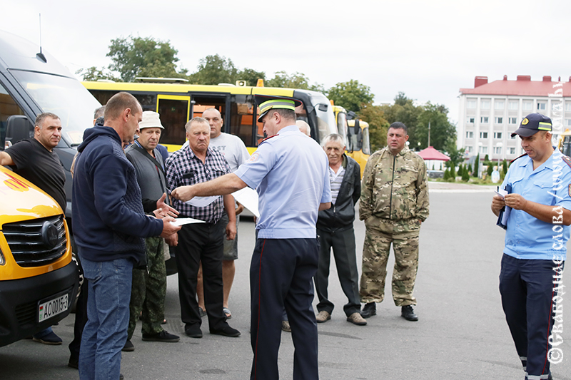 В Рогачеве школьные автобусы  проверили от и до
