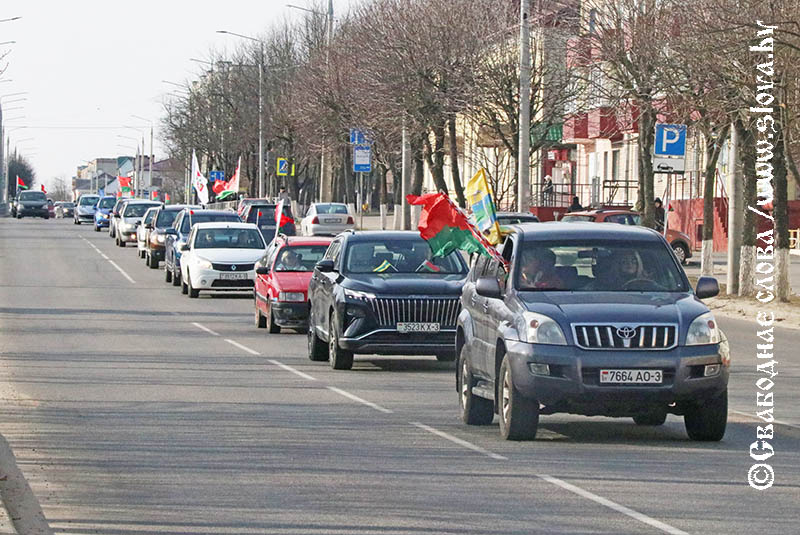 На Рогачевщине прошел автопробег памяти «Дорогами сожженных деревень»