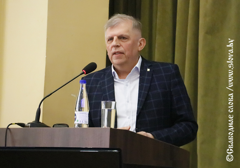 Акцент на животноводство и дисциплину: на Рогачевщине обсудили ключевые вопросы АПК