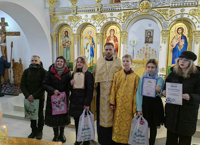 Рогачевцы нарисовали «Красоту Божьего мира»